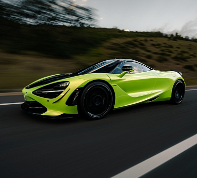 Фото дисков Strasse Wheels SV10M Deep Concave FS на McLaren 720S