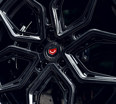 Фото дисков Vossen EVO-3R на Mercedes-Benz AMG GT I