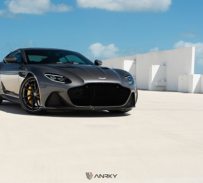 Фото дисков Anrky AN33 на Aston Martin DBS 3