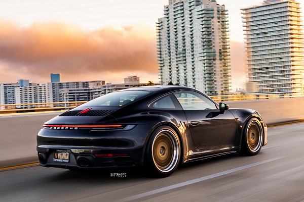 Фото дисков Strasse Wheels SC20 Track Сатиновое золото на Porsche 911 VIII