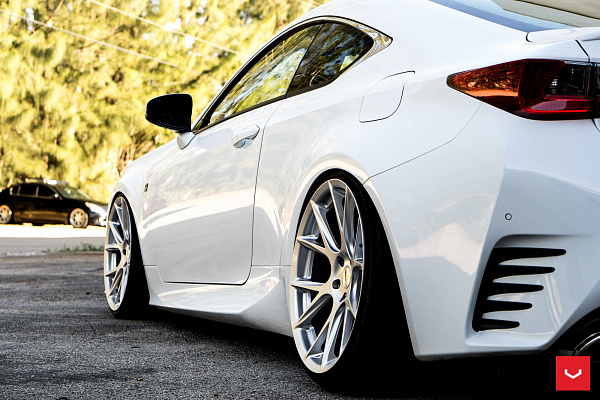 Фото дисков Vossen VFS-6 Серебро на Lexus RC