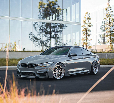 Фото дисков HRE 300 на BMW 4/M4 (F32/F82)