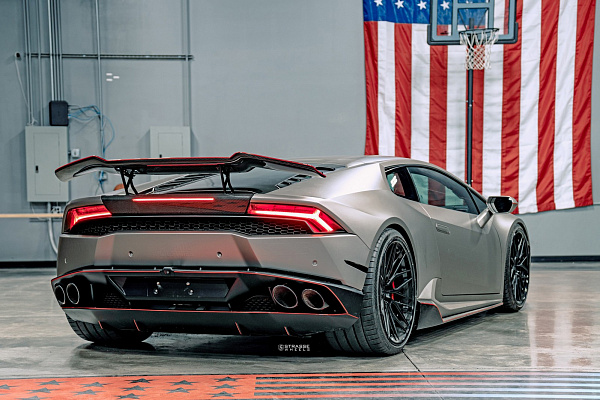 Фото дисков Strasse Wheels SV10M Deep Concave FS Черный сатин на Lamborghini Huracan
