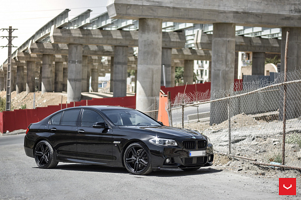 Фото дисков Vossen HF-1 Черный сатин на BMW 5/M5 (F10)