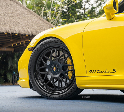 Фото дисков Strasse Wheels SV8 Performance на Porsche 911 VII