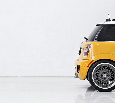 Фото дисков HRE 501 на MINI Cooper III