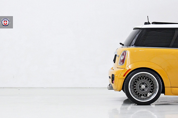 Фото дисков HRE 501 Сатиновый графит на MINI Cooper III