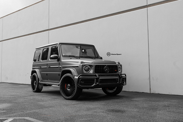 Фото дисков Vossen S17-16 Черный глянец на Mercedes-Benz G-Class III
