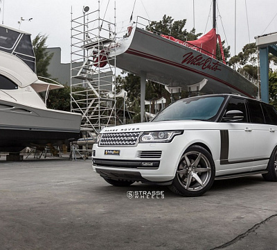 Фото дисков Strasse Wheels S6 Deep Concave Monoblock на Land Rover Range Rover IV