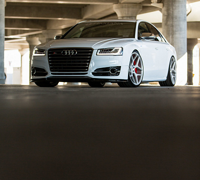 Фото дисков Vossen CG-205 на Audi A/S 8 (D4)