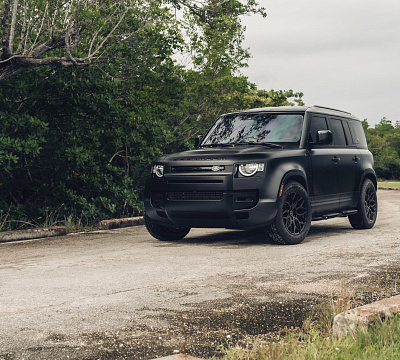 Фото дисков Vossen HF-2 на Land Rover Defender II