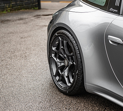 Фото дисков Kahn Type 11 на Porsche 911 VIII