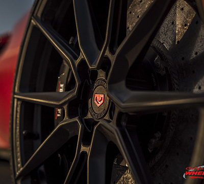 Фото дисков Vossen EVO-2 на Ferrari F8