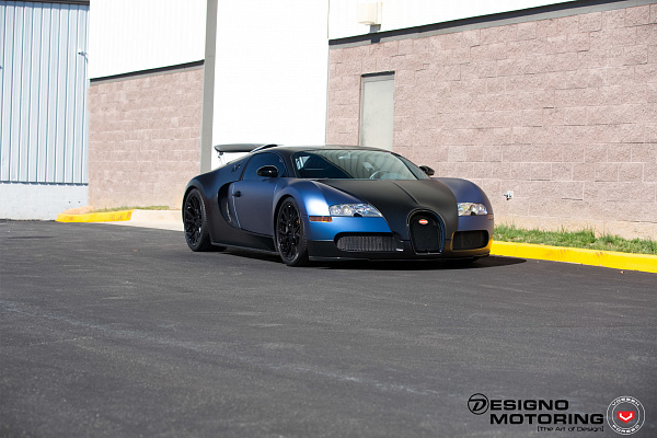 Фото дисков Vossen M-X3 Черный глянец на Bugatti Veyron