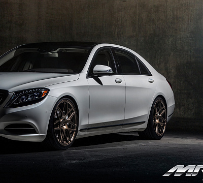 Фото дисков MRR FS01 на Mercedes-Benz S-Class (W222, C217)