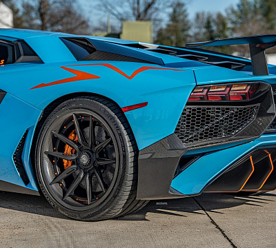 Фото дисков Strasse Wheels SV5-RS Performance на Lamborghini Aventador
