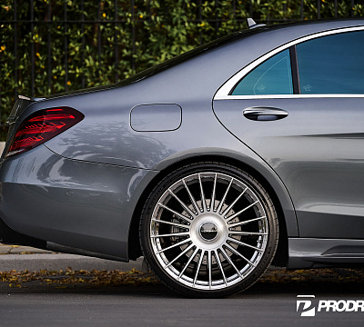 Фото дисков Vossen HF-8 на Mercedes-Benz S-Class (W222, C217)
