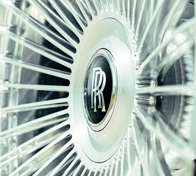 Фото дисков Vossen S17-16 на Rolls-Royce Cullinan