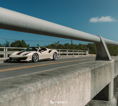 Фото дисков Anrky AN32 на Ferrari 488