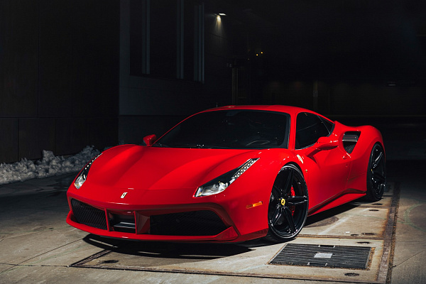 Фото дисков Brixton Forged PF4 Черный глянец на Ferrari 488