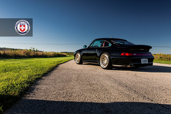 Фото дисков HRE 300 Глянцевая шампань на Porsche 911 IV