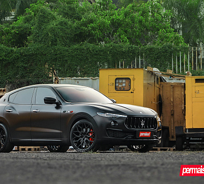 Фото дисков Vossen HF-2 на Maserati Levante