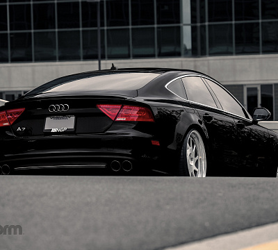 Фото дисков Rotiform OZT на Audi A/RS 7 (4G)