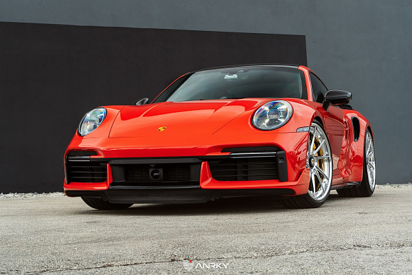 Фото дисков Anrky AN33 Полированный лак на Porsche 911 VIII