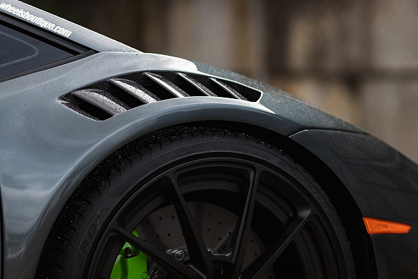 Фото дисков Anrky AN23 Черный сатин на Lamborghini Huracan