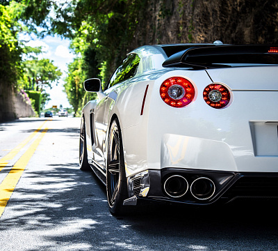 Фото дисков Vossen VFS-5 на Nissan GT-R