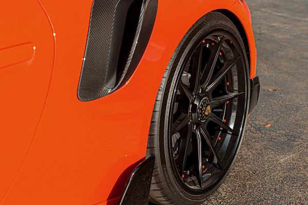 Фото дисков Strasse Wheels SV10 Deep Concave Duoblock Черный сатин на Porsche 911 VIII