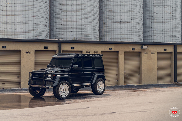 Фото дисков Vossen LC3-13T Белый глянец на Mercedes-Benz G-Class II