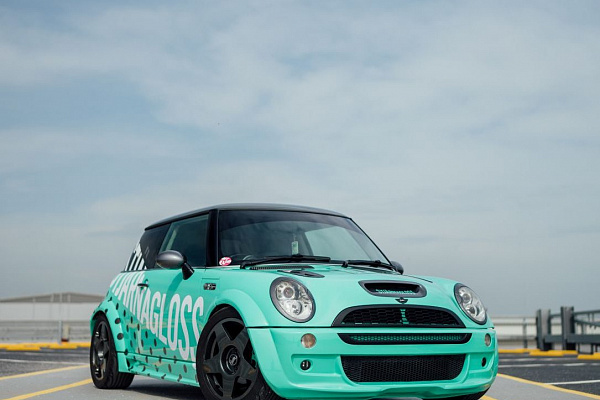 Фото дисков Bola B10 Глянцевый графит на MINI Cooper III