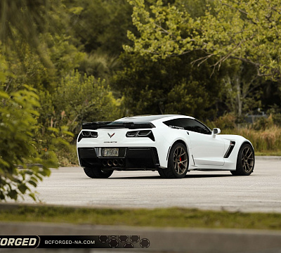 Фото дисков BC Forged RZ05 на Chevrolet Corvette C7