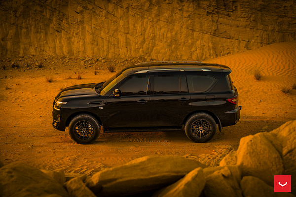 Фото дисков Vossen HF6-1 Глянцевый темный лак на Nissan Patrol VII