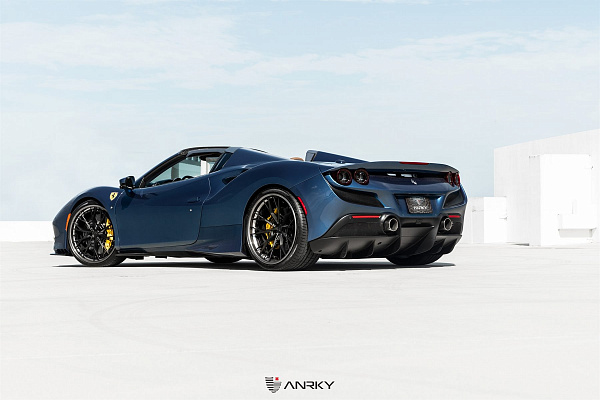 Фото дисков Anrky S3-X5 Черный сатин на Ferrari F8