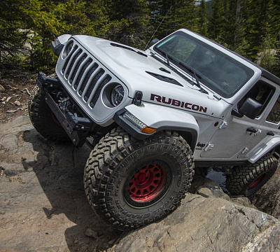 Фото дисков Black Rhino PRIMM на Jeep Wrangler IV (JL)