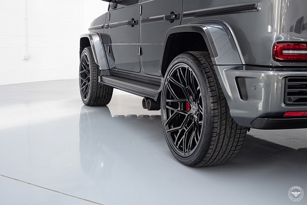Фото дисков Vossen UV-1 Черный сатин на Mercedes-Benz G-Class III