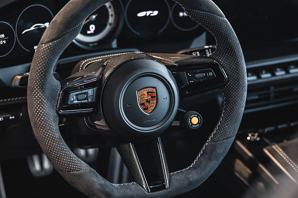 Фото дисков Brixton Forged CM5-R Черный сатин на Porsche 911 VIII