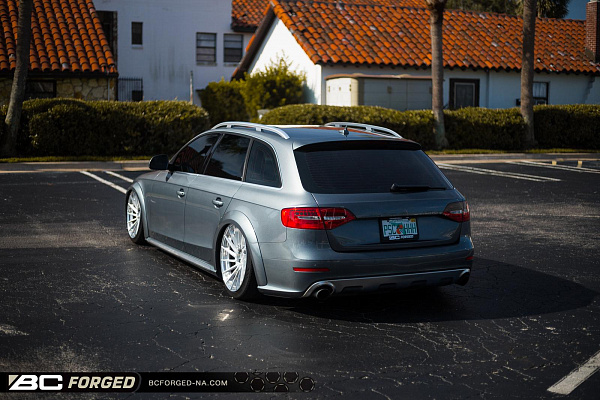 Фото дисков BC Forged HCA215 Глянцевый лак на Audi A/S/RS 4 (B8)