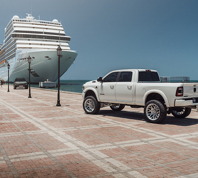Фото дисков Vossen VFX-03 на Ram 1500 V
