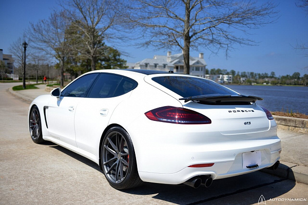 Фото дисков HRE P104 Сатиновый графит на Porsche Panamera I
