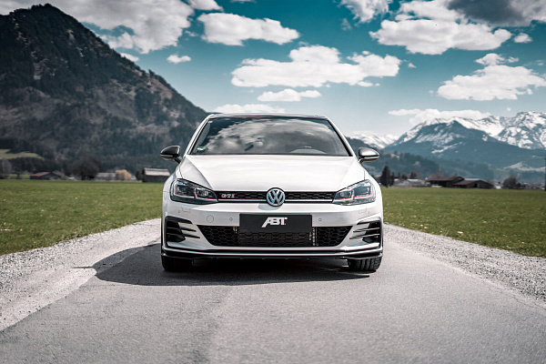 Volkswagen Golf VIII