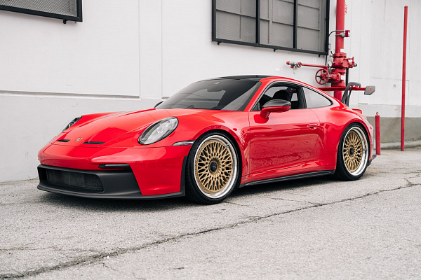 Фото дисков Brixton Forged TR20 Сатиновое золото на Porsche 911 VIII