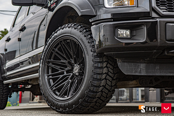 Фото дисков Vossen HF6-5 Черный глянец на Ford F-150 XIII