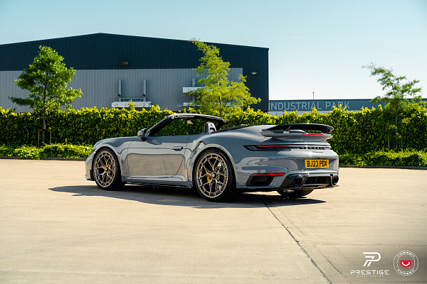 Фото дисков Vossen LC3-01 Глянцевое золото на Porsche 911 VIII
