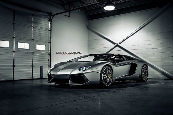 Фото дисков HRE S200 Сатиновый графит на Lamborghini Aventador