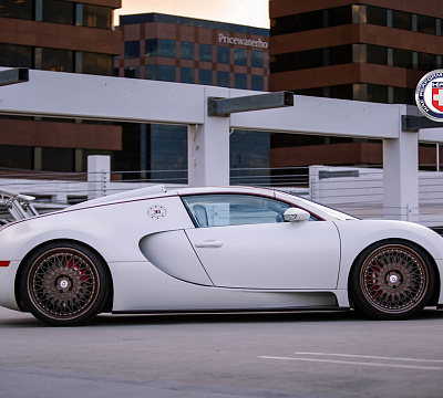 Фото дисков HRE 501 на Bugatti Veyron