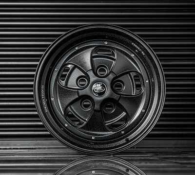 Kahn Rostyle Inspired RS