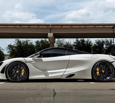 Фото дисков Strasse Wheels SV5 Deep Concave FS на McLaren 720S